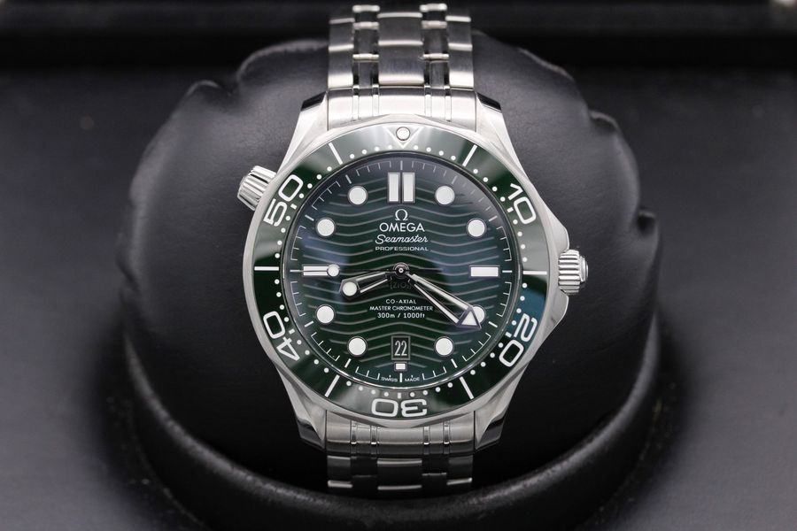 Omega Seamaster Diver 300m 210.32.42.20.10.001